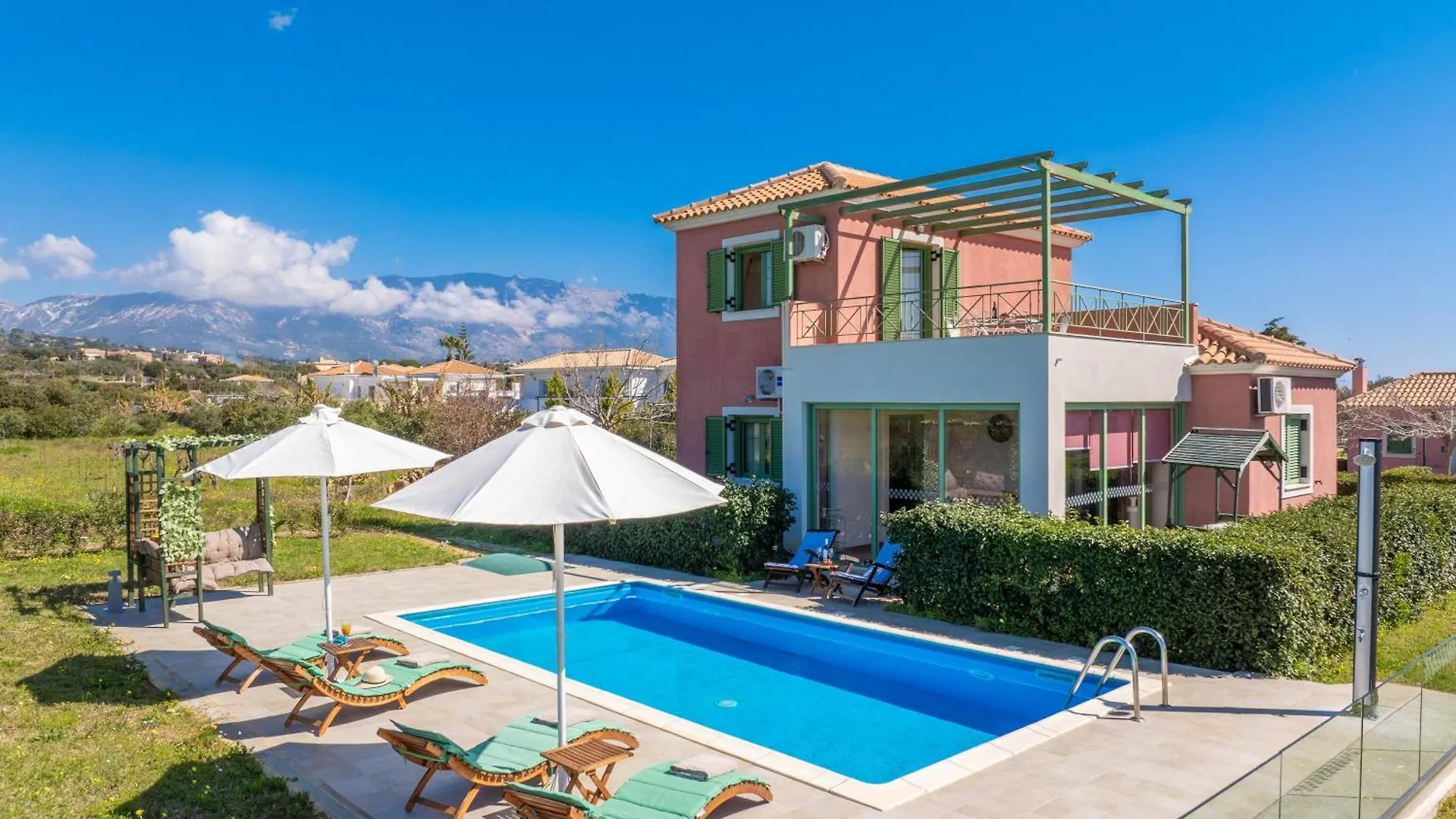 Monambeles Villas Svoronata