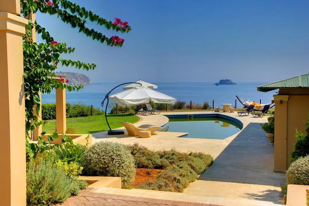 Monambeles Villas Svoronata